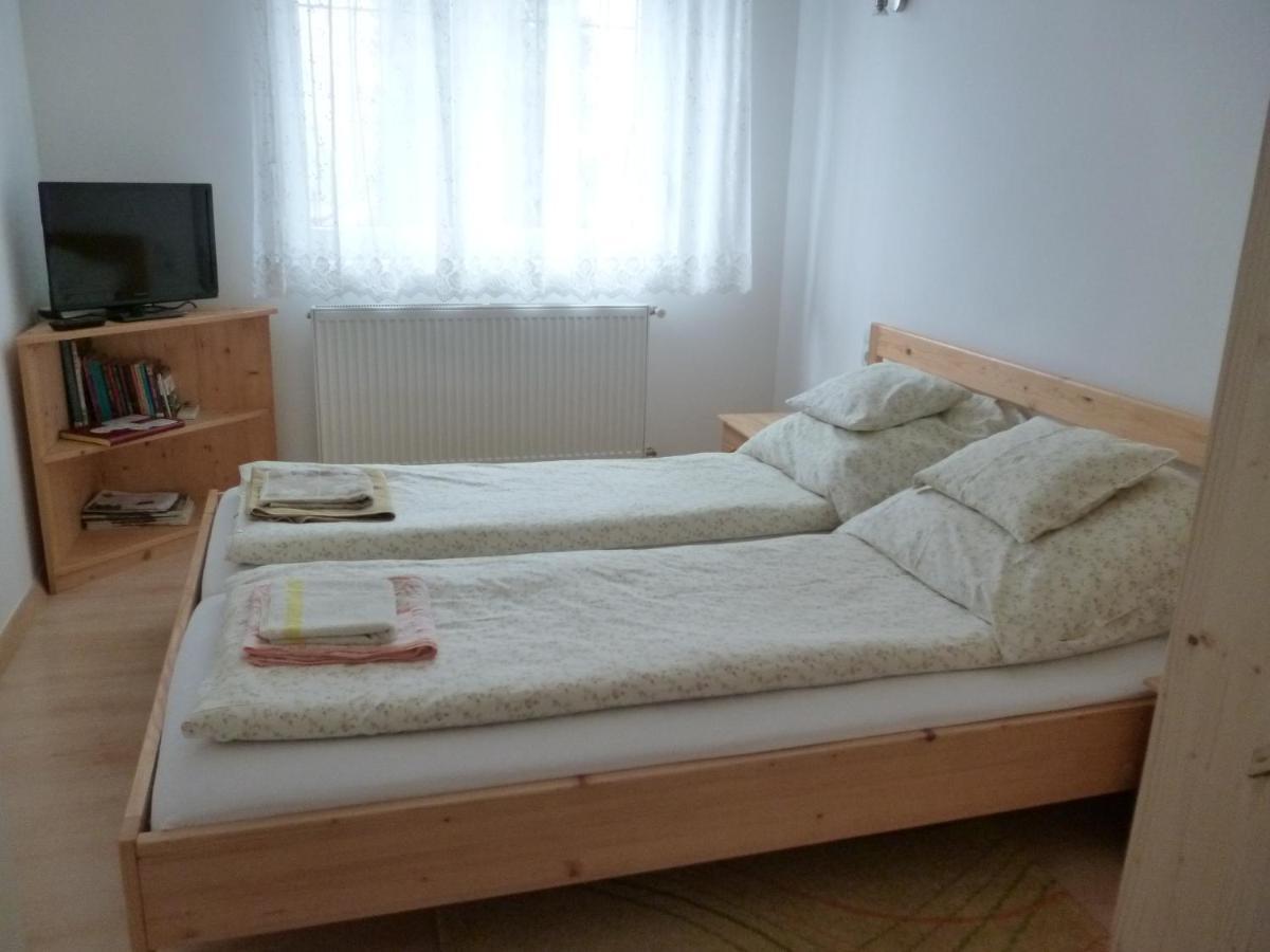 Keresztmama Haza Apartment Hajduszoboszlo Exterior photo